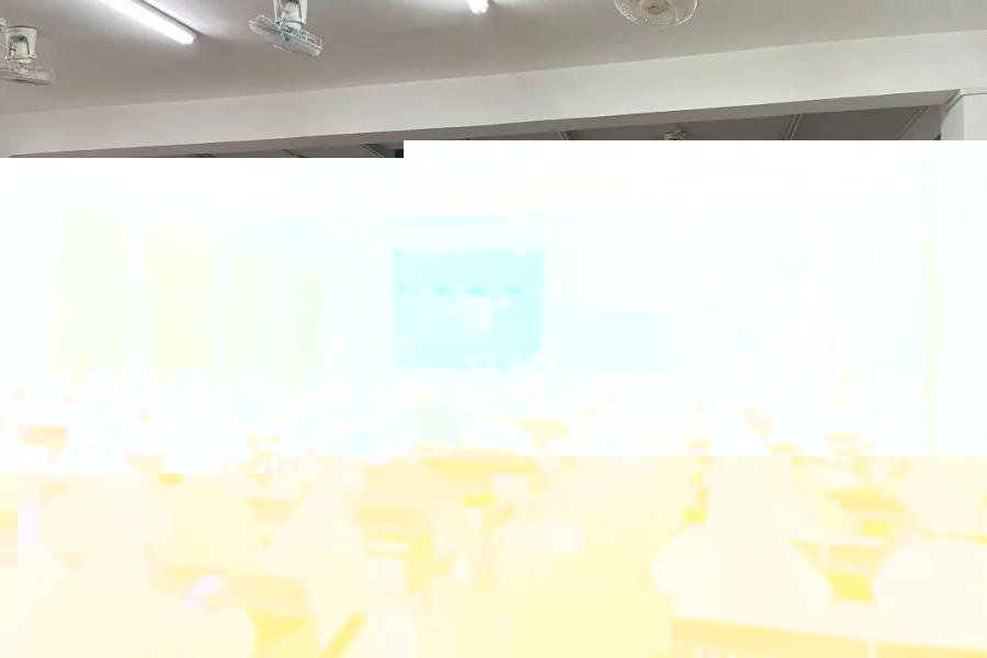 企業老師講解4.jpg