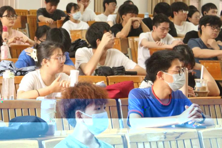 宣講會現場.jpg
